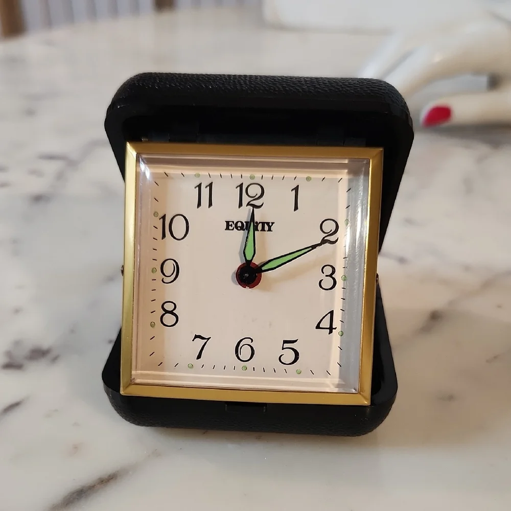 Vintage | Equity Windup Folding Travel Clock